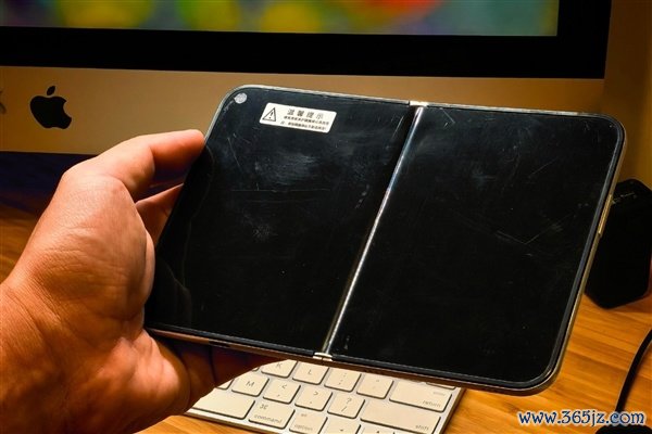 iPhone Ultra取消Face ID:改用侧边指纹 博主惊奇像是在作念梦